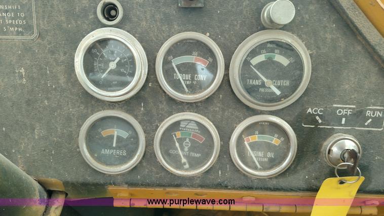 image for item L7335 1974 Fiat-Allis 645B wheel loader