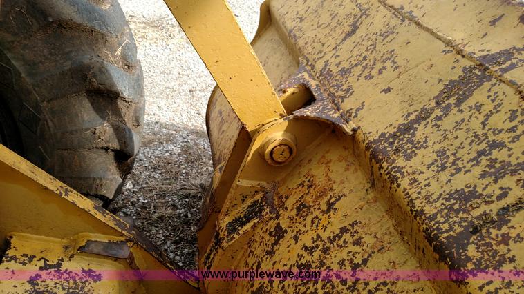 image for item L7335 1974 Fiat-Allis 645B wheel loader
