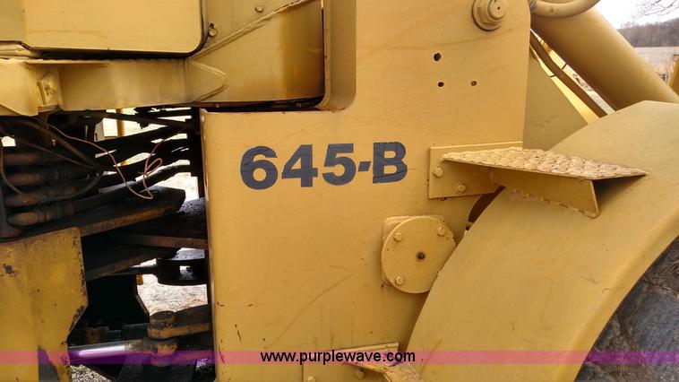 image for item L7335 1974 Fiat-Allis 645B wheel loader