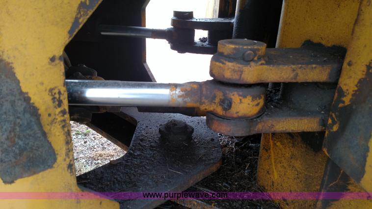 image for item L7335 1974 Fiat-Allis 645B wheel loader