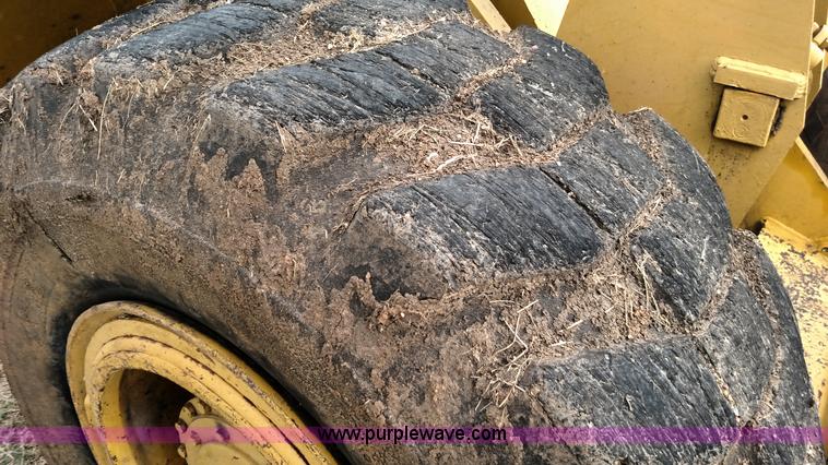 image for item L7335 1974 Fiat-Allis 645B wheel loader