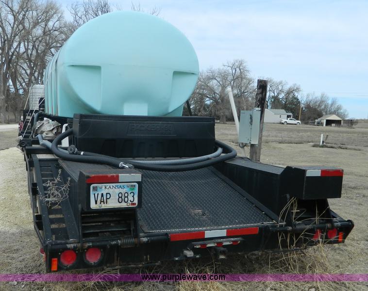 image for item L7341 2004 Top Hat equipment trailer