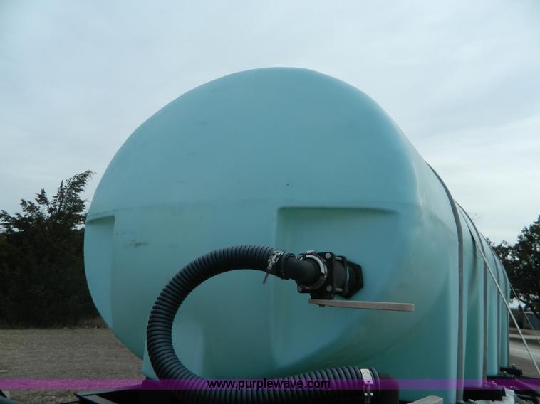 image for item L7341 2004 Top Hat equipment trailer