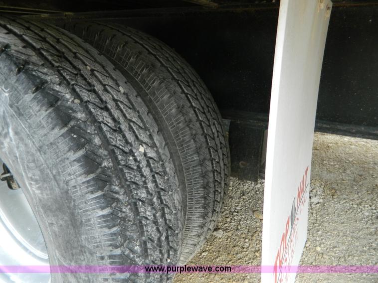 image for item L7341 2004 Top Hat equipment trailer