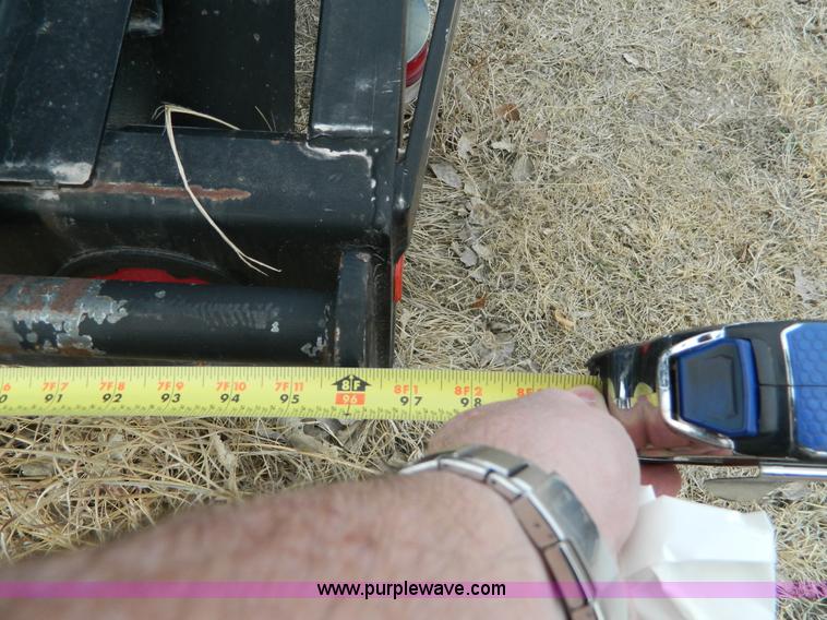 image for item L7341 2004 Top Hat equipment trailer