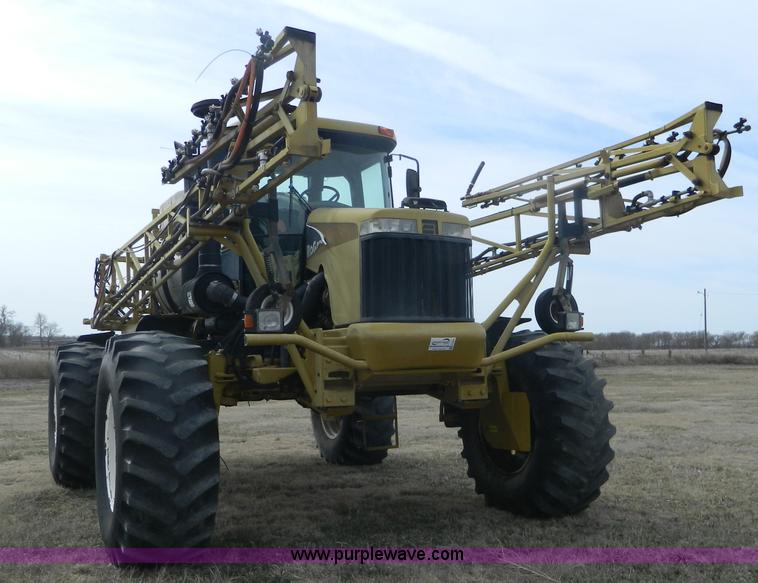 image for item L7342 2001 Ag-Chem RoGator 1254 self-propelled applicator