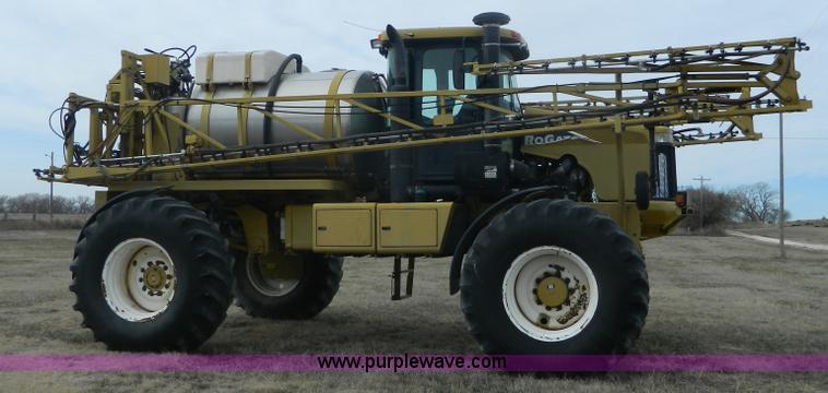 image for item L7342 2001 Ag-Chem RoGator 1254 self-propelled applicator
