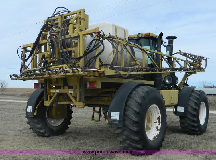 image for item L7342 2001 Ag-Chem RoGator 1254 self-propelled applicator