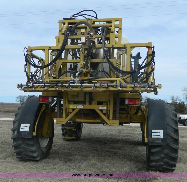 image for item L7342 2001 Ag-Chem RoGator 1254 self-propelled applicator