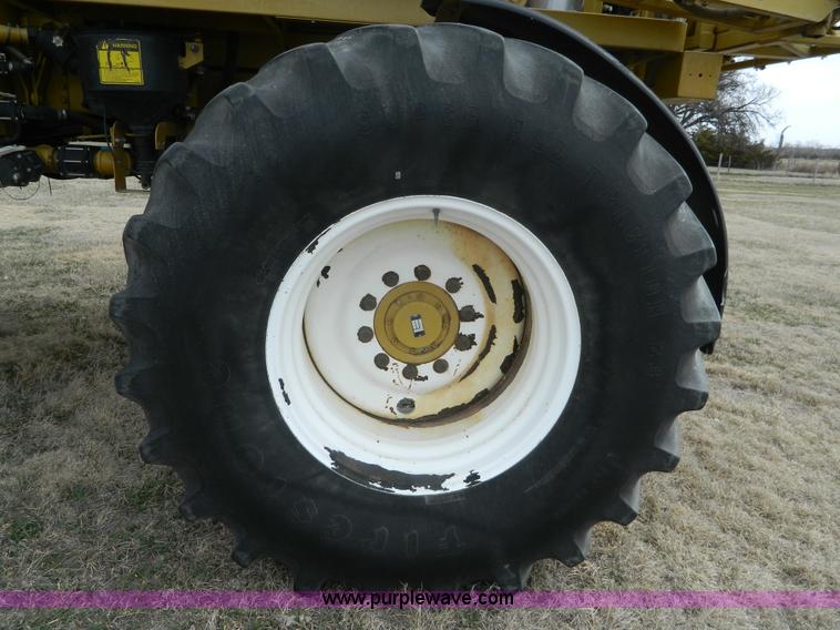 image for item L7342 2001 Ag-Chem RoGator 1254 self-propelled applicator