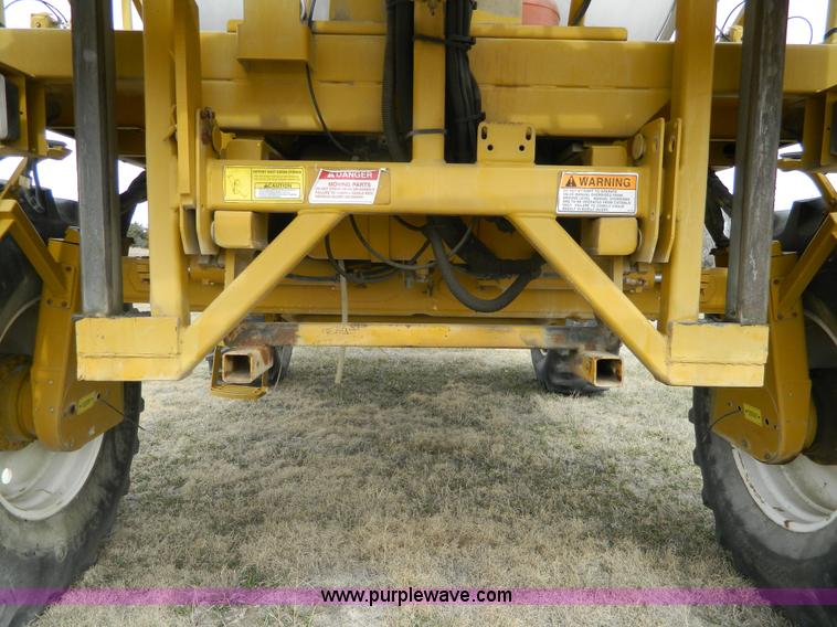 image for item L7342 2001 Ag-Chem RoGator 1254 self-propelled applicator