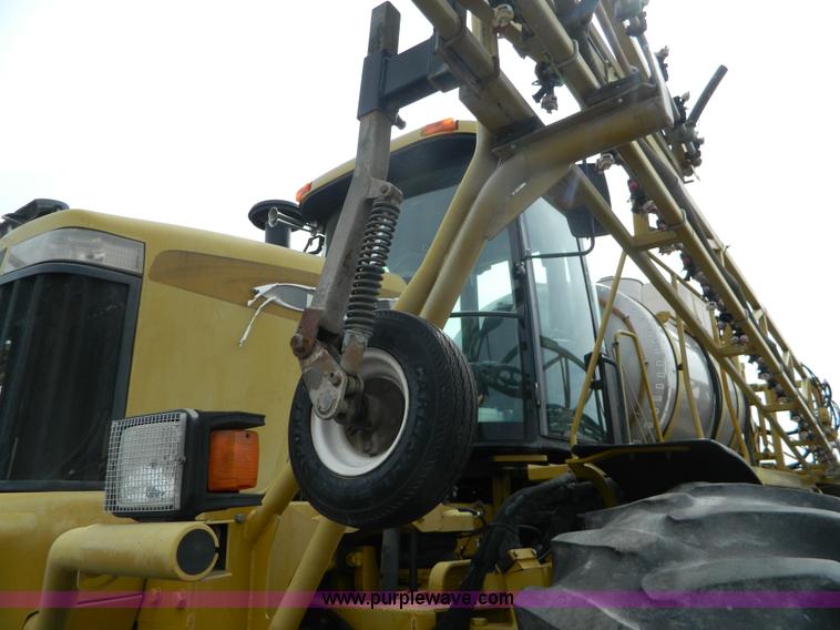 image for item L7342 2001 Ag-Chem RoGator 1254 self-propelled applicator