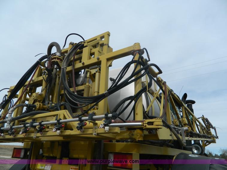 image for item L7342 2001 Ag-Chem RoGator 1254 self-propelled applicator