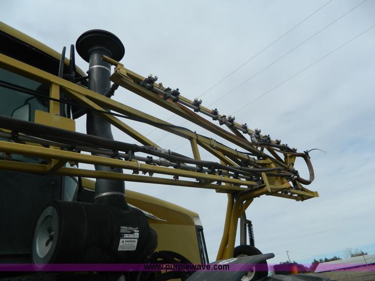 image for item L7342 2001 Ag-Chem RoGator 1254 self-propelled applicator