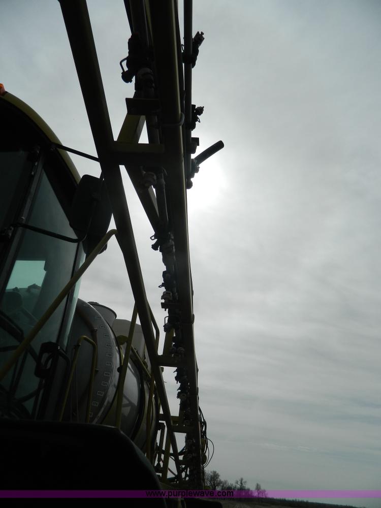 image for item L7342 2001 Ag-Chem RoGator 1254 self-propelled applicator