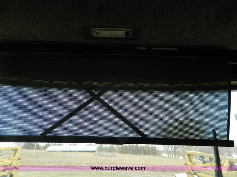 image for item L7342 2001 Ag-Chem RoGator 1254 self-propelled applicator