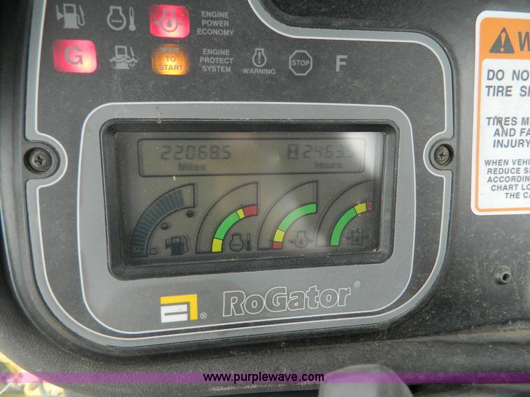 image for item L7342 2001 Ag-Chem RoGator 1254 self-propelled applicator