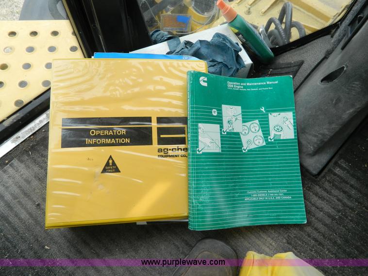 image for item L7342 2001 Ag-Chem RoGator 1254 self-propelled applicator