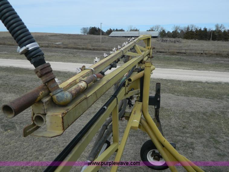 image for item L7342 2001 Ag-Chem RoGator 1254 self-propelled applicator