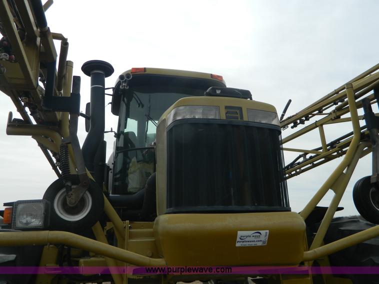 image for item L7342 2001 Ag-Chem RoGator 1254 self-propelled applicator