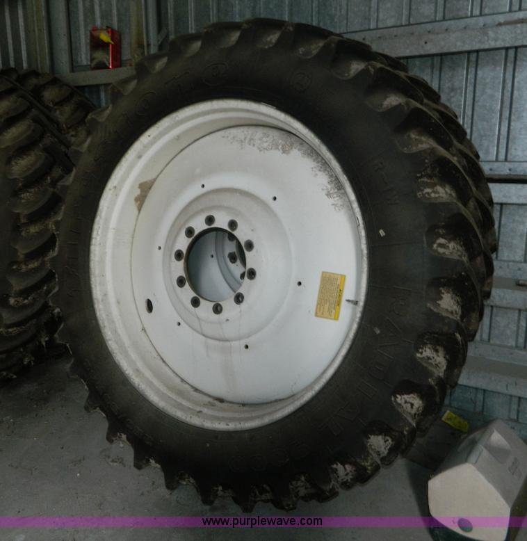 image for item L7342 2001 Ag-Chem RoGator 1254 self-propelled applicator