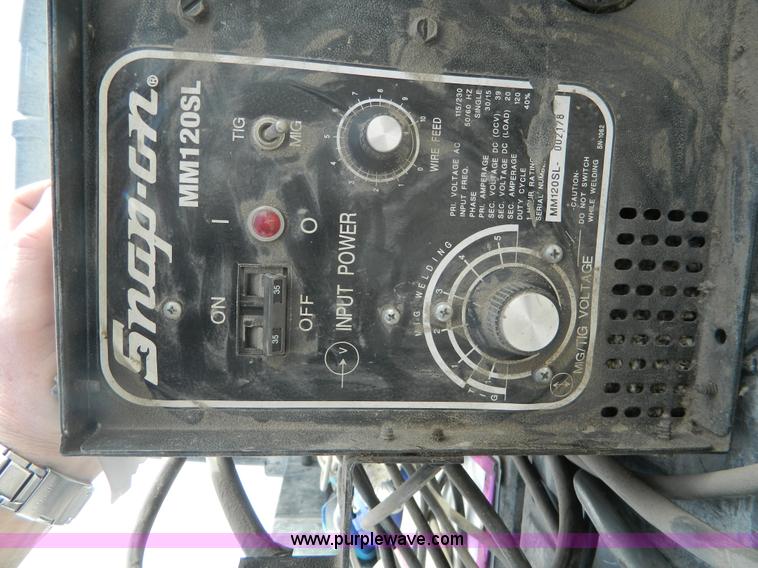 image for item L7343 Snap-on MM120SL mig/tig wire feed welder