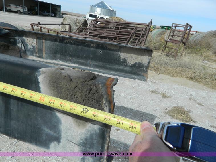 image for item L7344 1998 Mack CS300P truck cab and chassis