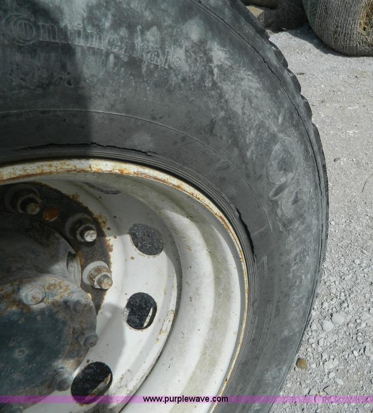 image for item L7344 1998 Mack CS300P truck cab and chassis