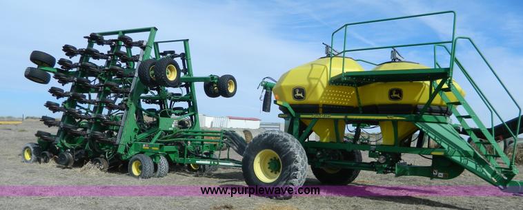 image for item L7345 John Deere 1895 no-till air seeder