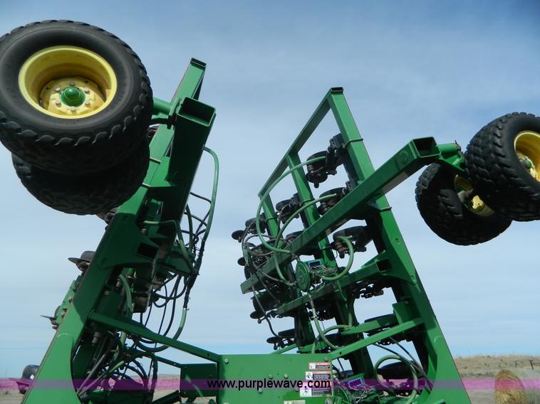 image for item L7345 John Deere 1895 no-till air seeder