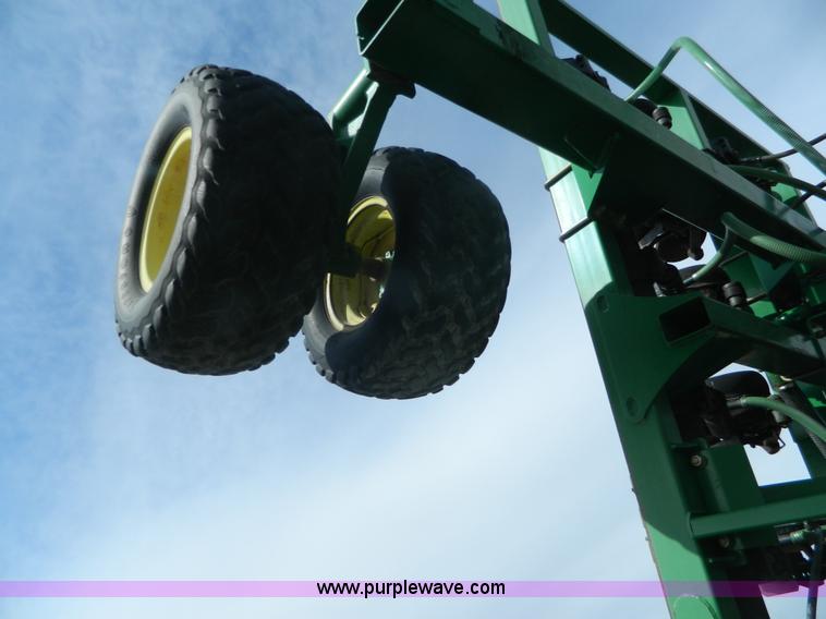 image for item L7345 John Deere 1895 no-till air seeder