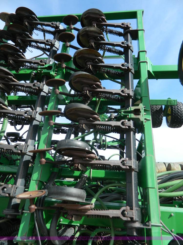 image for item L7345 John Deere 1895 no-till air seeder
