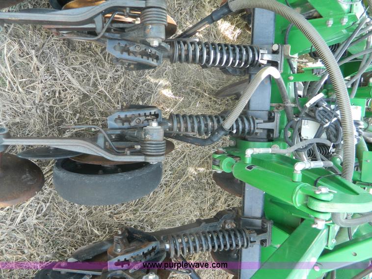 image for item L7345 John Deere 1895 no-till air seeder