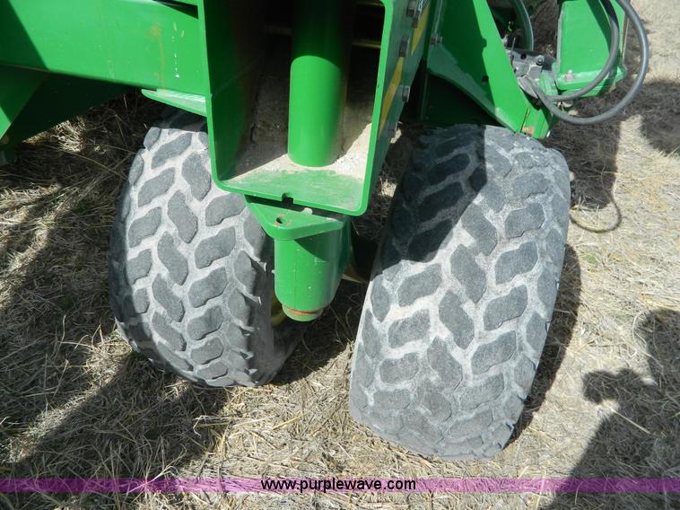 image for item L7345 John Deere 1895 no-till air seeder