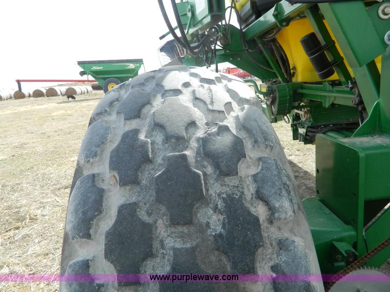 image for item L7345 John Deere 1895 no-till air seeder