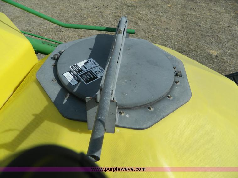 image for item L7345 John Deere 1895 no-till air seeder