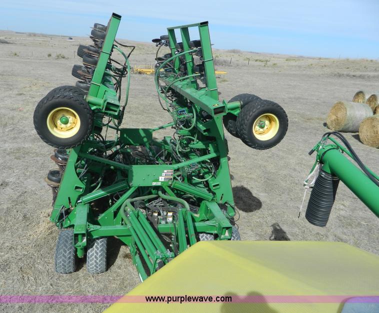 image for item L7345 John Deere 1895 no-till air seeder
