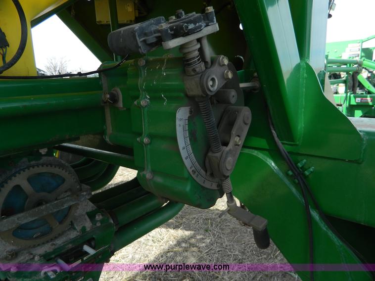 image for item L7345 John Deere 1895 no-till air seeder