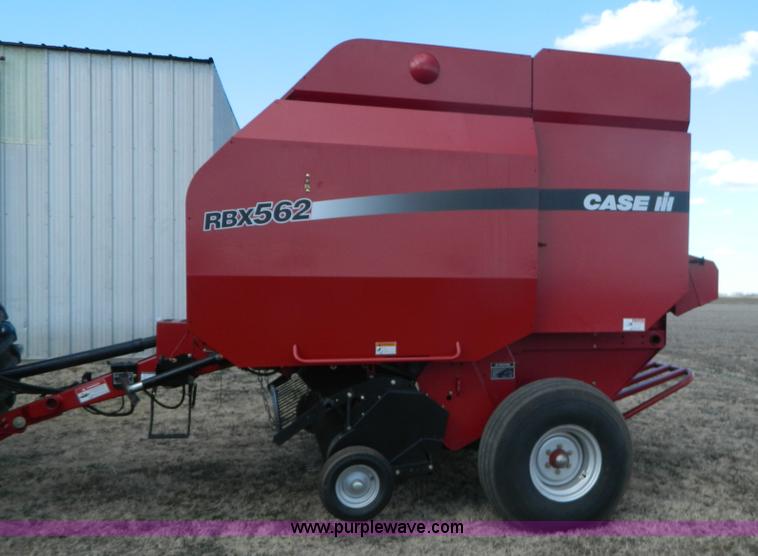 image for item L7348 Case IH RBX562 round baler