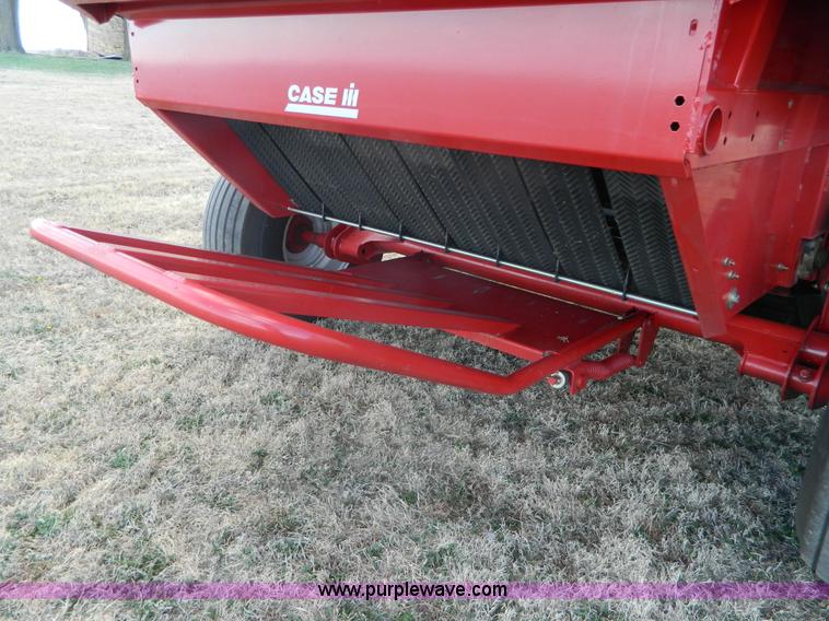 image for item L7348 Case IH RBX562 round baler