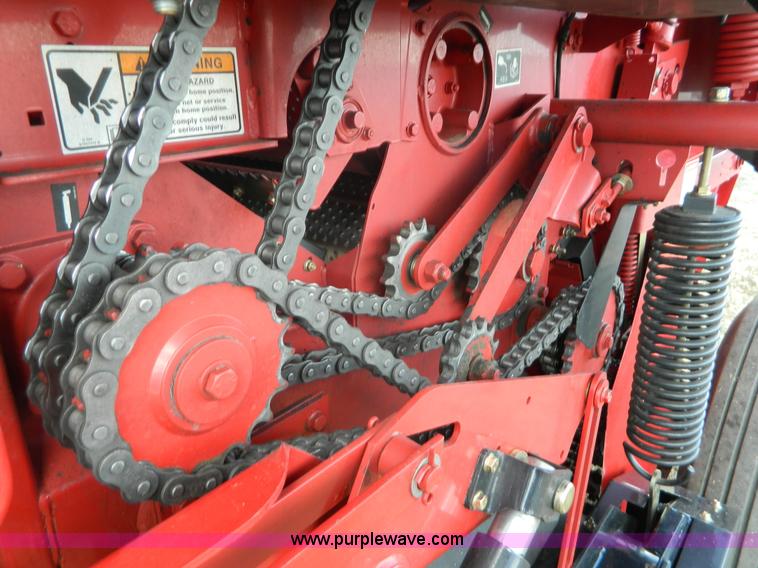 image for item L7348 Case IH RBX562 round baler
