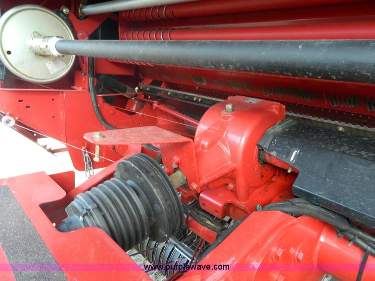 image for item L7348 Case IH RBX562 round baler