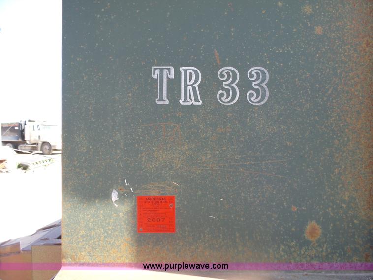 image for item AL9212 1969 Heil TR33 end dump trailer