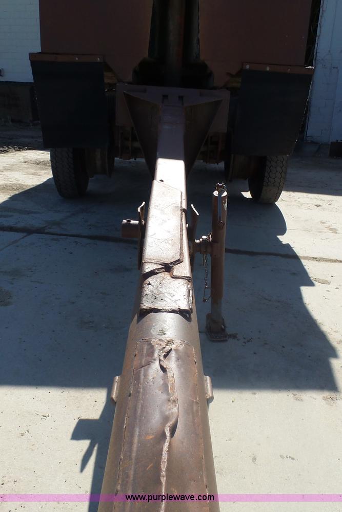 image for item AL9212 1969 Heil TR33 end dump trailer