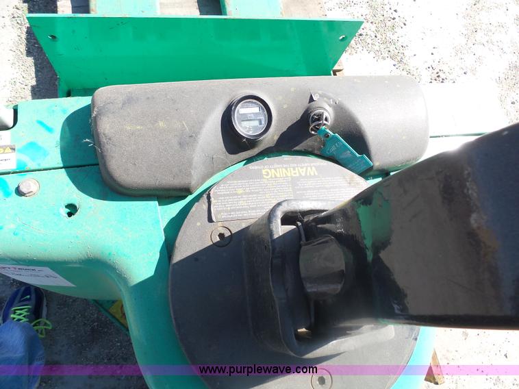 image for item AL9215 Mitsubishi MW30 pallet jack