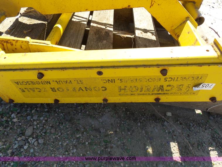 image for item AL9216 Tech Weigh Industries idler conveyor scale