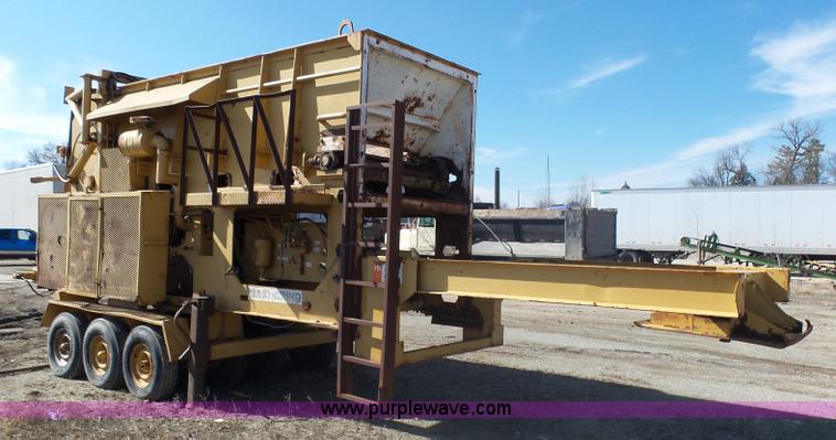 image for item AL9219 Norkot MaxGrind 9200 recycle grinder