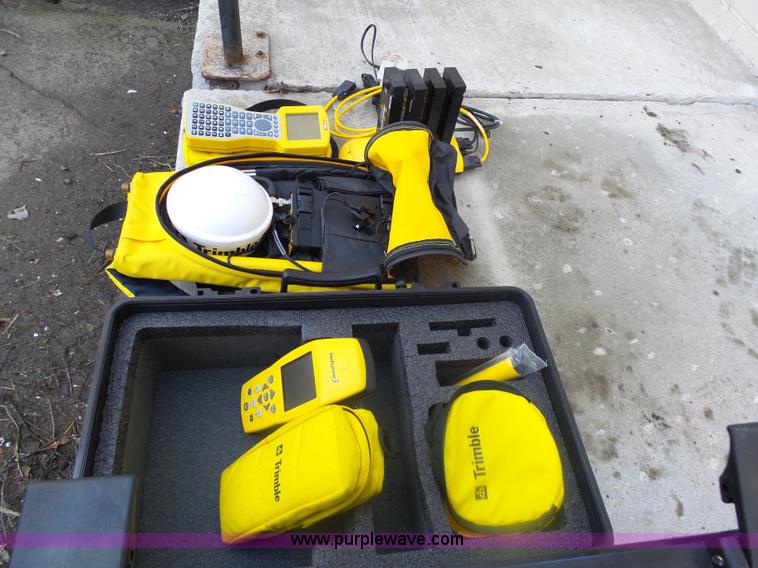 image for item AL9220 Trimble Geo Explorer 3 GPS unit