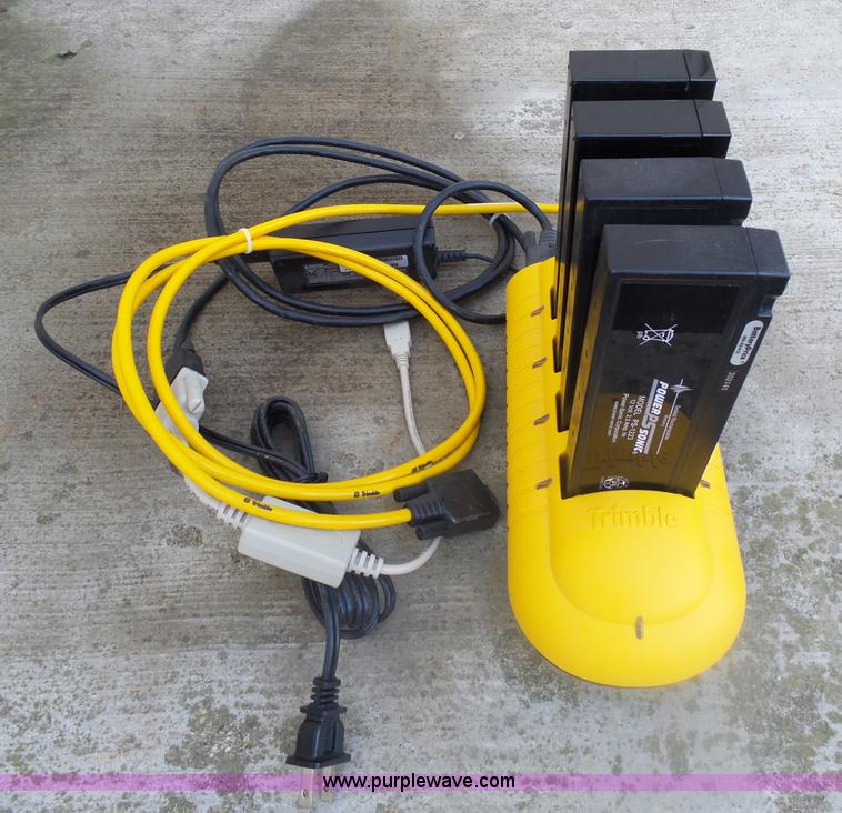 image for item AL9220 Trimble Geo Explorer 3 GPS unit