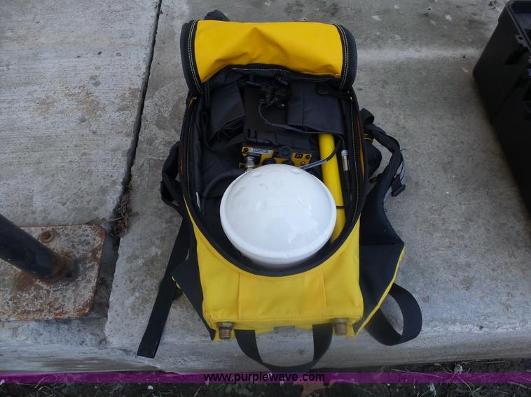 image for item AL9220 Trimble Geo Explorer 3 GPS unit